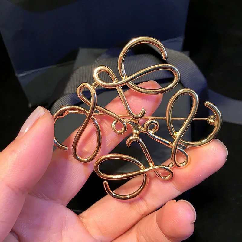 Loewe brooch