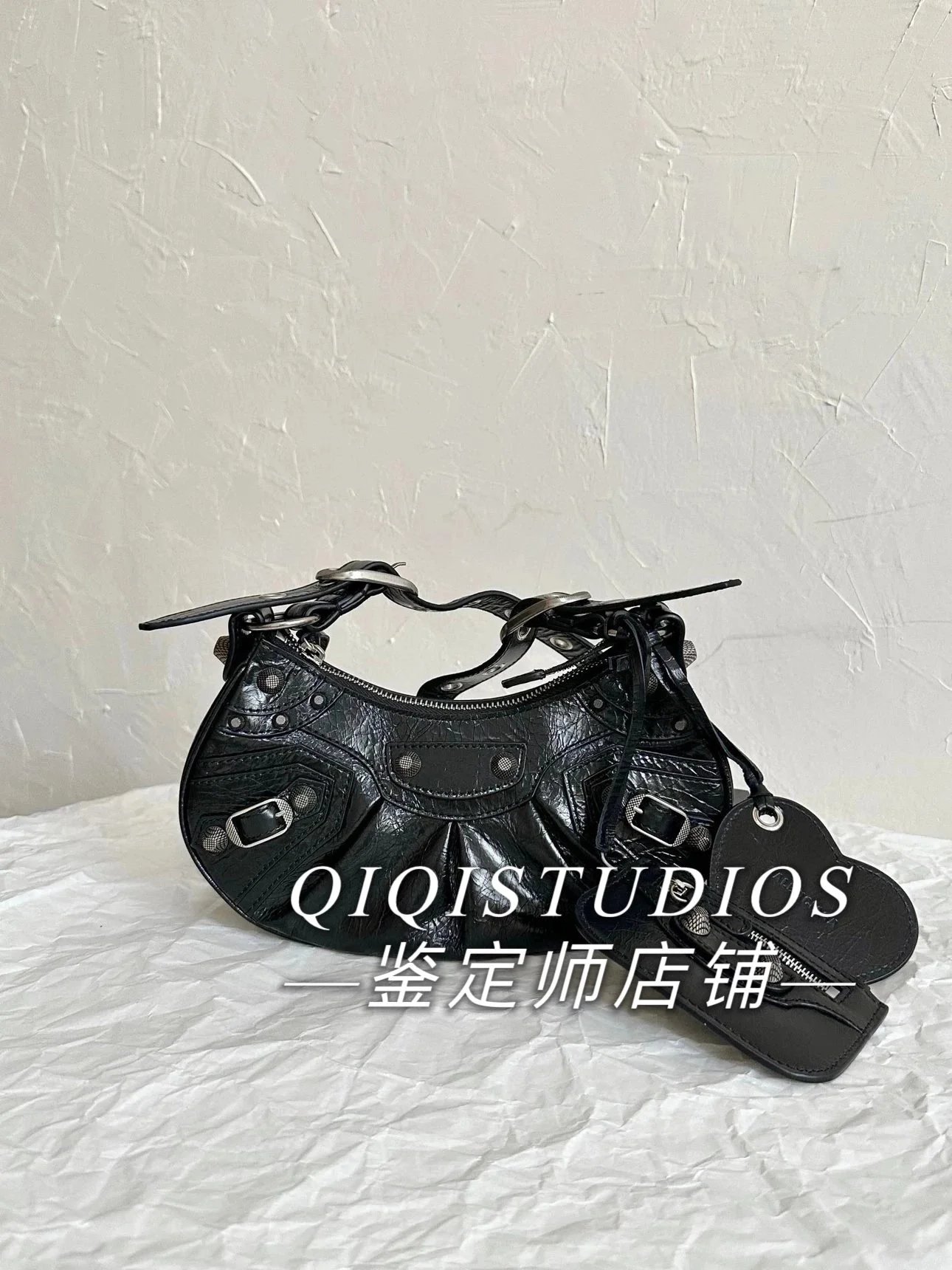 Balenciaga Handbags  LeCagole