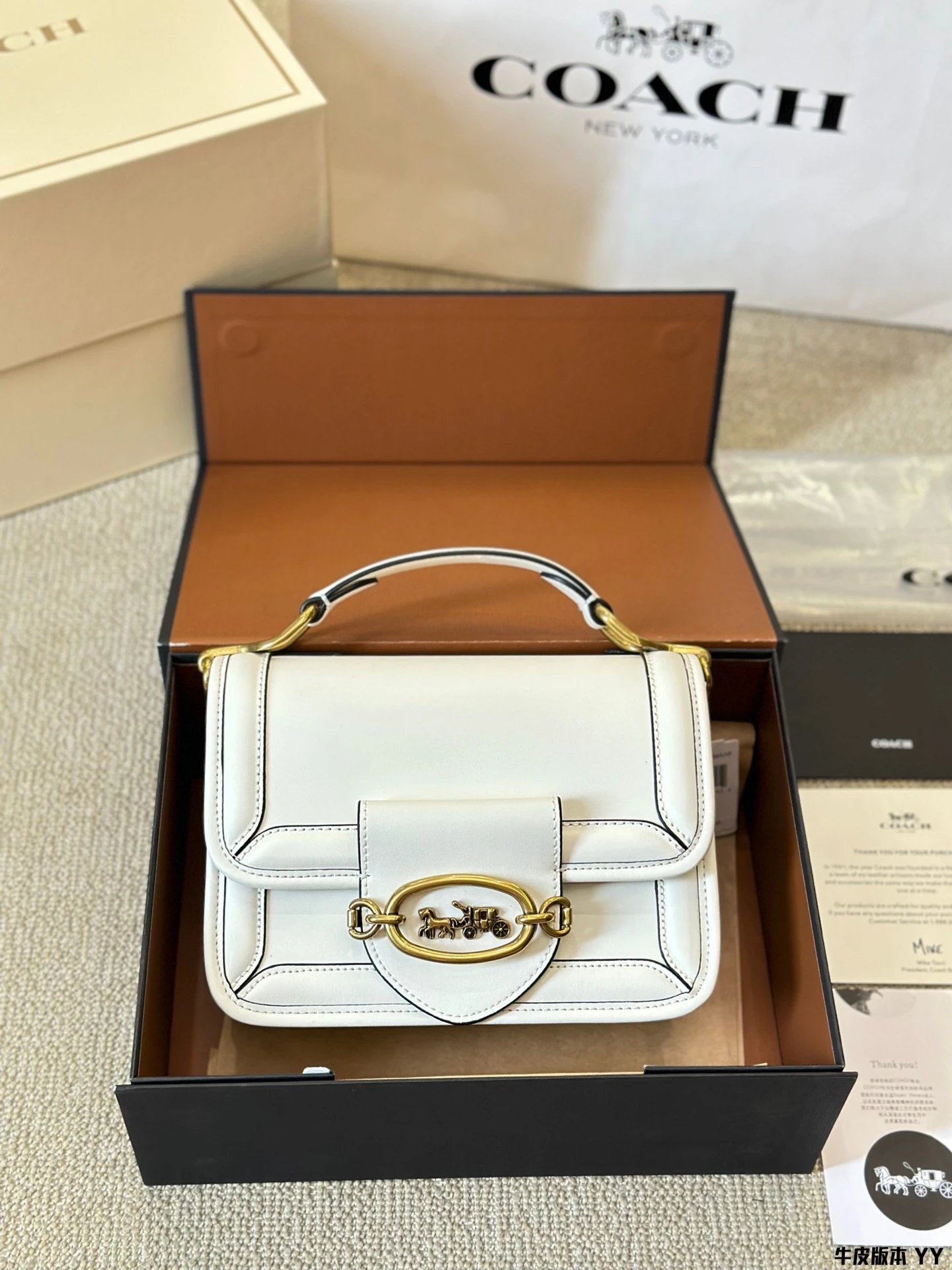 Coach Shoulder Bag Hero 2024