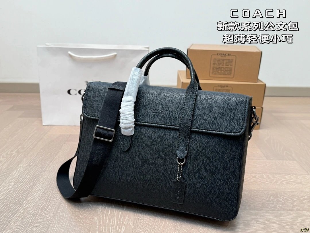 Coach Business bag  39*27